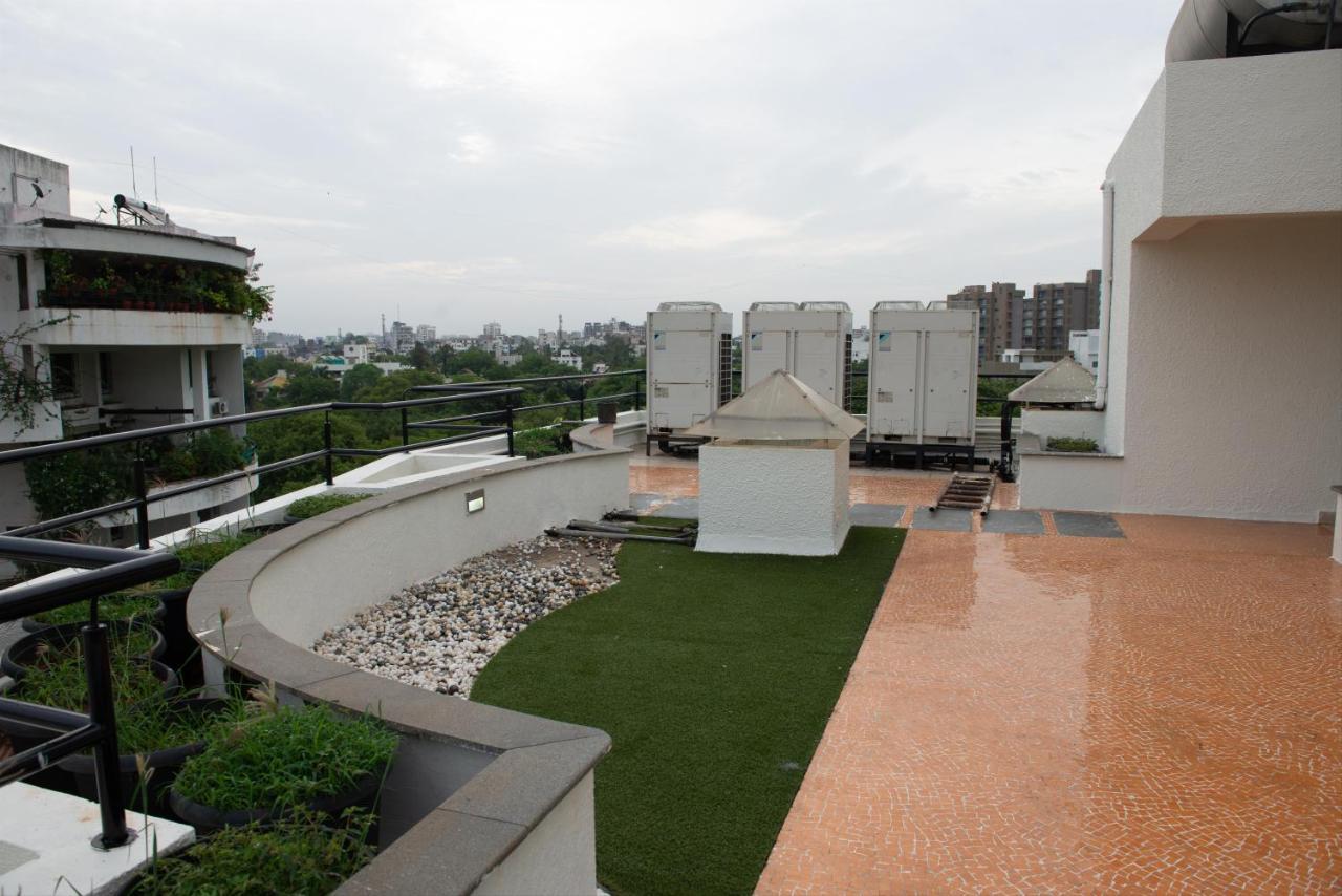 Monarch Montvert Pune Exterior photo