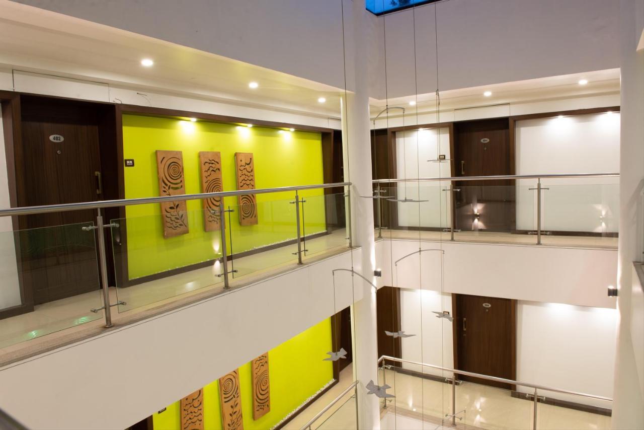 Monarch Montvert Pune Exterior photo