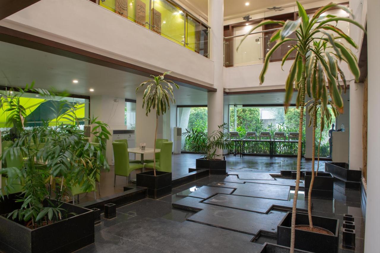 Monarch Montvert Pune Exterior photo