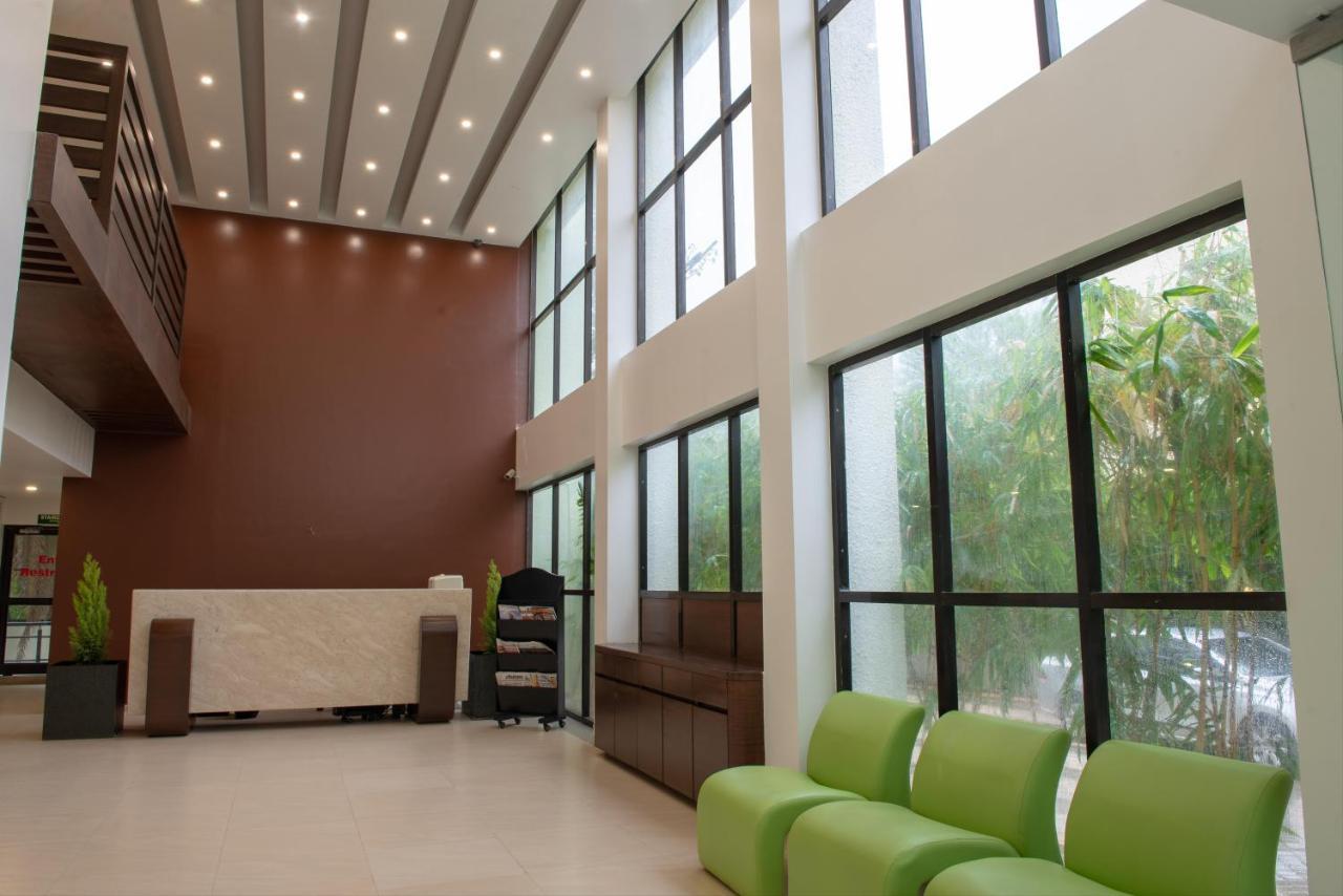 Monarch Montvert Pune Exterior photo