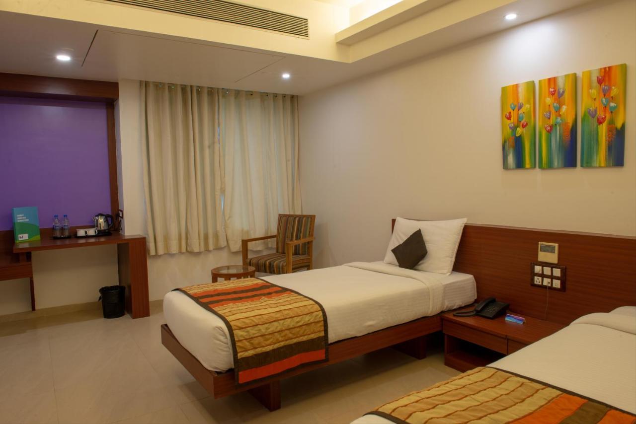 Monarch Montvert Pune Exterior photo
