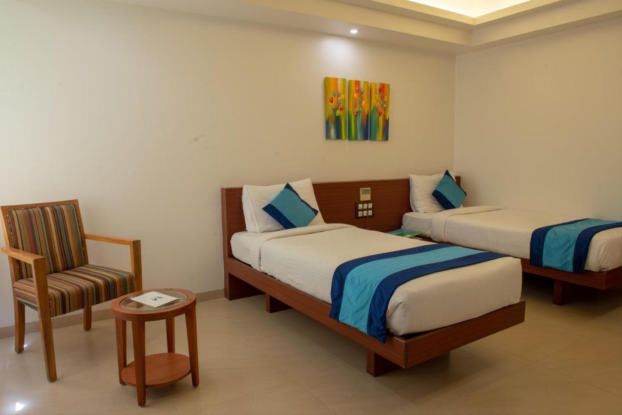Monarch Montvert Pune Exterior photo