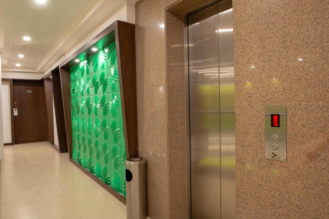 Monarch Montvert Pune Exterior photo